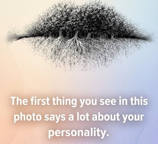 What Do You See First? A Simple!