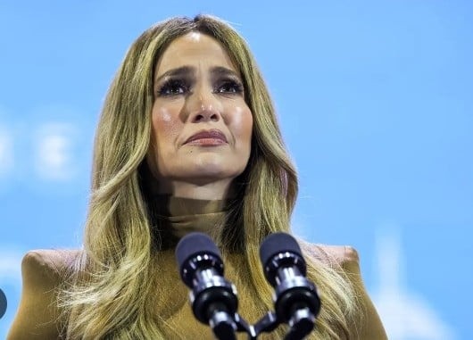 Jennifer Lopez’s Chicago Appearance Sparks Buzz Online