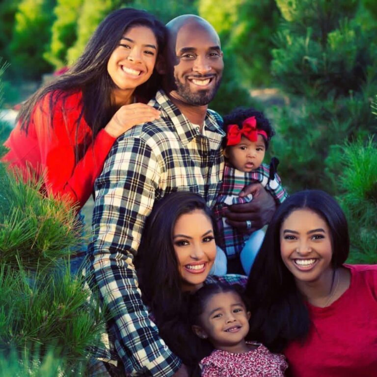 A Truly Painful Moment for the Bryant Family: Keeping Them Close in Our Thoughts and Sending Comfort.
